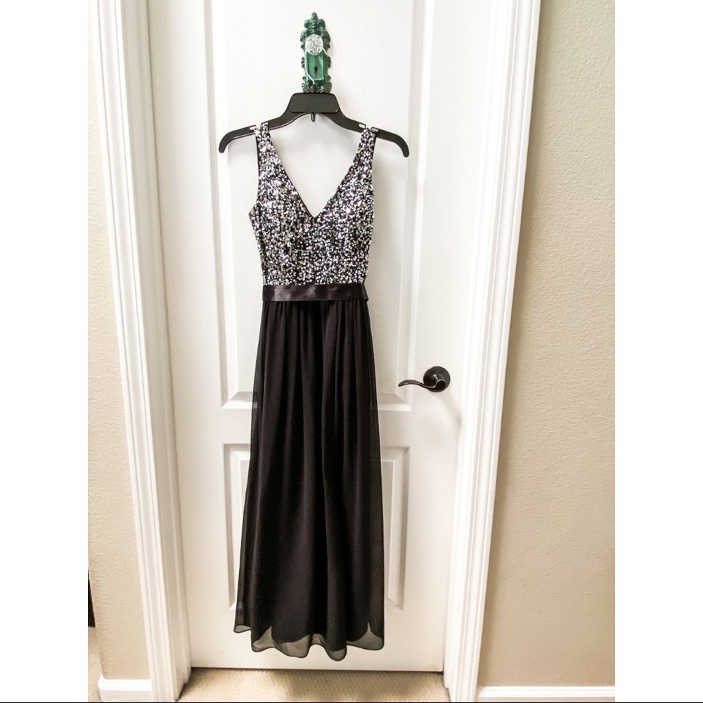 Aqua Dresses Black Chiffon and Silver Sequin Dress Size 0